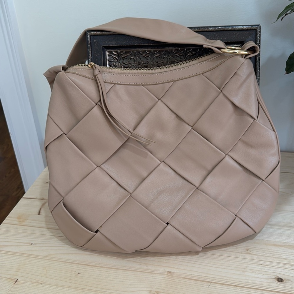 New Like Dreams Woven beige purse handbag